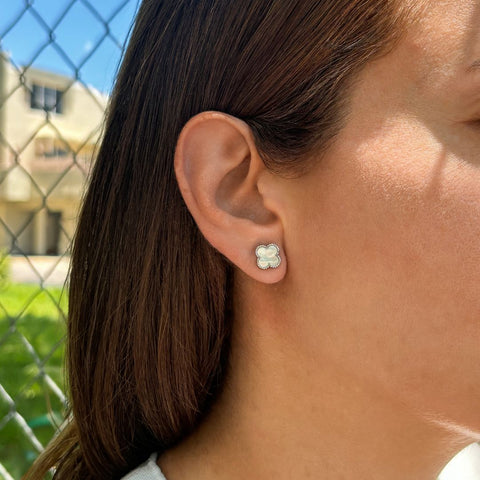 White Mother of Pearl Flower Stud Earrings