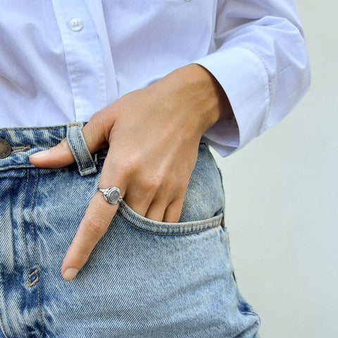 Labradorite Ring with Side Stones .925 sterling silver